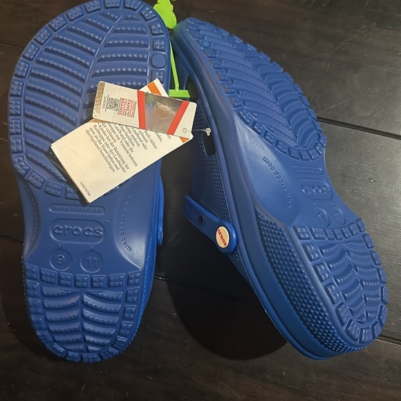 Brand NWT Crocs University of Florida Classic Clog Men’s size 9 Women’s size 11 - Picture 3 of 3